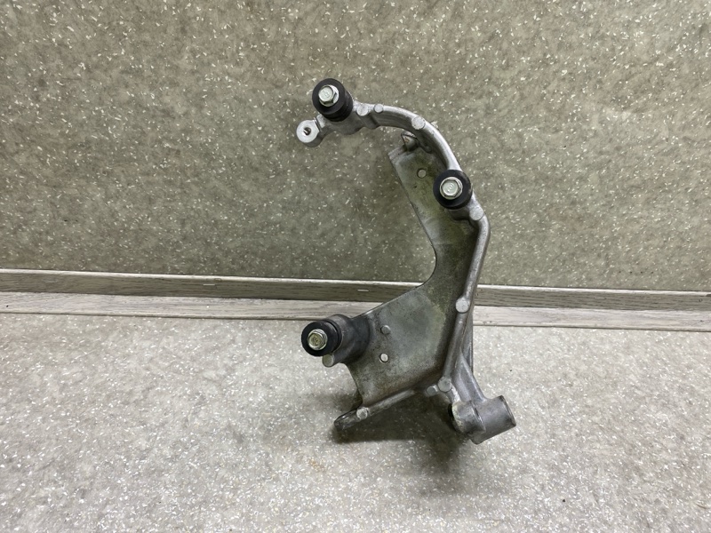 Кронштейн генератора SUBARU FORESTER SH 07-12 2.0 EJ204 14896AA150 Б/У