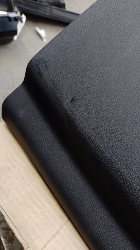 Бардачок Q50 15-20 2016 Седан 3.0 VR30DDTT