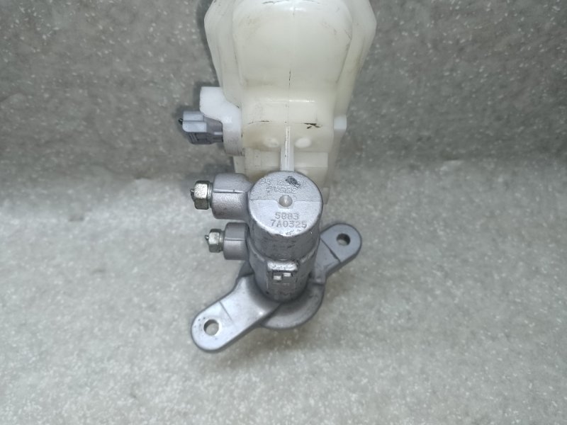 Главный тормозной цилиндр TLX 14-17 2017 2.4 K24W7 Главный тормозной цилиндр TLX 14-17 2017 2.4 K24W7