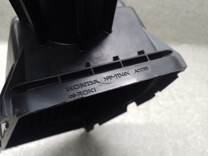 Крышка корпуса воздушного фильтра TLX 14-17 2017 2.4 K24W7