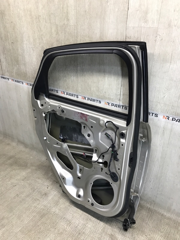 Дверь задняя левая FOCUS 10-18 2017 2.0 C20HDEX