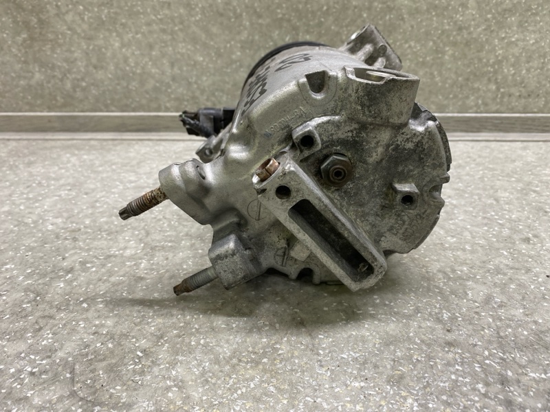 Компрессор кондиционера ESCAPE 12-19 2.0 HDTX