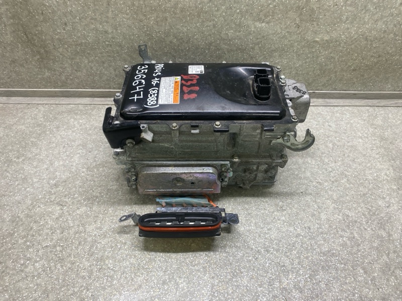 Запчасть инвертор TOYOTA PRIUS 16- 2017 1.8 2ZRFXE G9200-49116 Б/У Инвертор TOYOTA PRIUS 16- 2017 1.8 2ZRFXE G9200-49116 Б/У