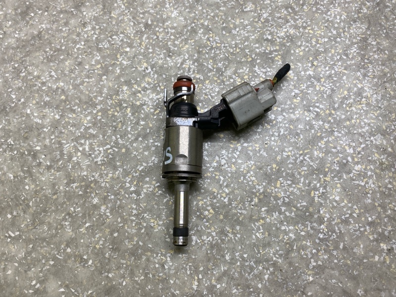 Форсунка топливная FORD FOCUS 10-18 2.0 CP9Z-9F593-B Б/У