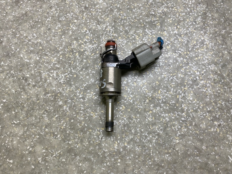 Форсунка топливная FORD FOCUS 10-18 2.0 CP9Z-9F593-B Б/У