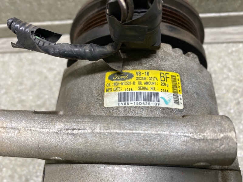 Компрессор кондиционера FOCUS 10-18 2.0