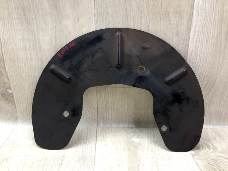 Запчасть защита тормозного диска передняя правая DODGE JOURNEY 08-20 2012 2.4 ED3 4766 026AB Б/У Защита тормозного диска передняя правая DODGE JOURNEY 08-20 2012 2.4 ED3 4766 026AB Б/У