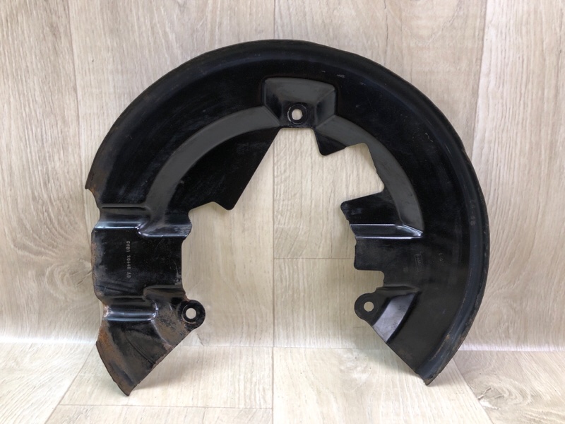 Защита тормозного диска передняя правая FORD ESCAPE 12-19 2018 T15HDTX CV6Z-2K004-C Б/У