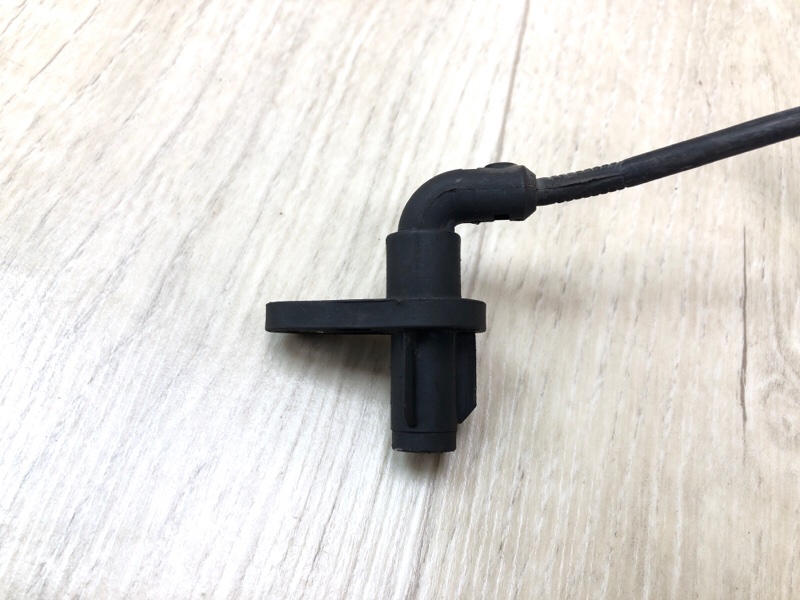 Датчик ABS передний правый VENZA 09-16 2013 3.5 2GR-FE