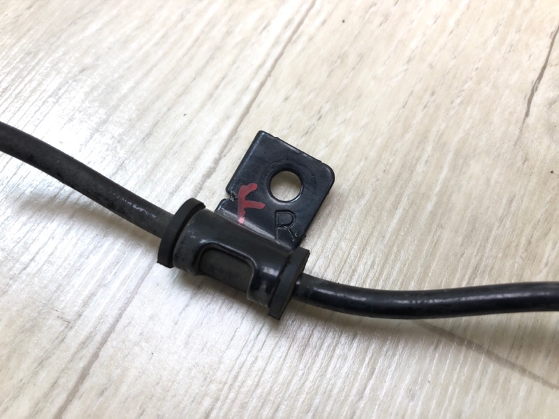 Датчик ABS передний правый ACCENT RB 10- 2014 1.6 G4FD Датчик ABS передний правый ACCENT RB 10- 2014 1.6 G4FD