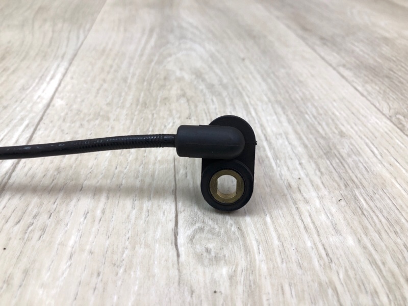 Датчик ABS передний правый DODGE JOURNEY 08-20 2.4 ED3 Датчик ABS передний правый DODGE JOURNEY 08-20 2.4 ED3