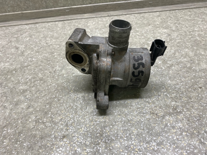 Клапан воздушный левый SUBARU OUTBACK 03-09 BP 2.5 EJ25 TURBO 14845AA260 Б/У