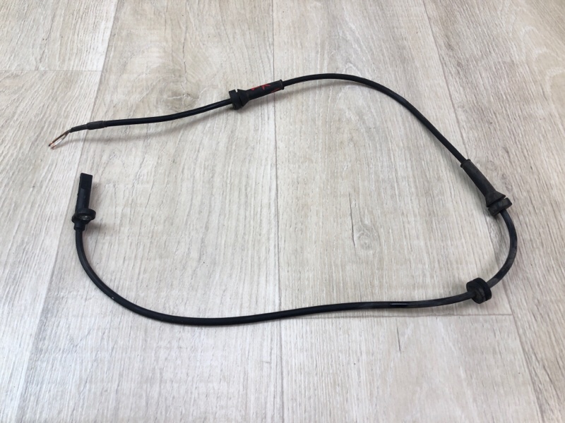 Датчик ABS передний правый NISSAN PATHFINDER R52 12-21 2013 3.5 VQ35DE 479103JA0B Б/У