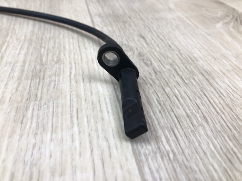 Датчик ABS передний правый NISSAN PATHFINDER R52 12-21 3.5 VQ35DE