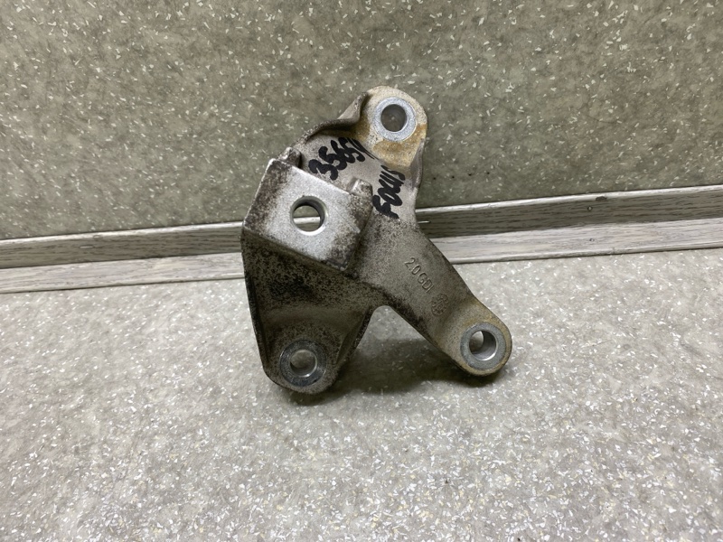 Кронштейн КПП FORD FOCUS 10-18 2.0 BV6Z-7M125-A Б/У
