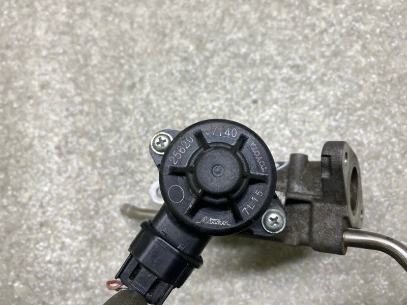 Клапан EGR PRIUS 16- 2017 1.8 2ZRFXE