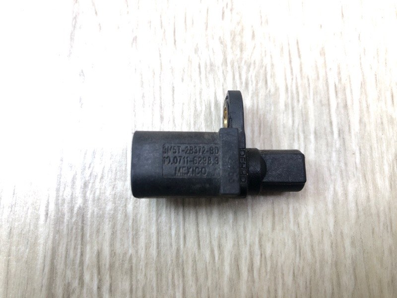 Датчик ABS задний правый FOCUS 10-18 2014 2.0 C20HDEX