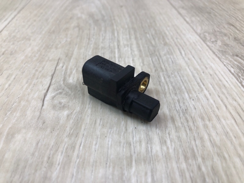 Датчик ABS задний левый FOCUS 10-18 2014 2.0 C20HDEX