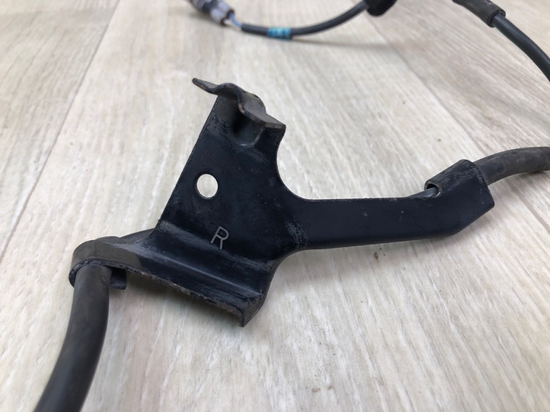 Провод датчика ABS передний правый TACOMA 05-15 2015 4.0 1GRFE