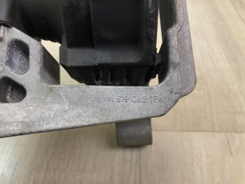 Подушка двигателя ESCAPE 12-19 2018 T15HDTX