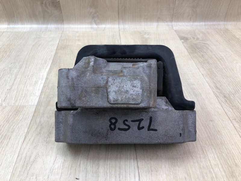 Подушка двигателя правая OUTLANDER GF 12- 2013 2.4 4J12 Подушка двигателя правая OUTLANDER GF 12- 2013 2.4 4J12