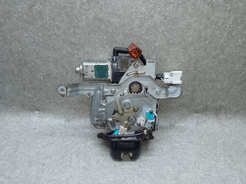 Замок крышки багажника INFINITI FX/QX70 S51 08-17 2011 3.5 VQ35HR 90500-1CA0B Б/У