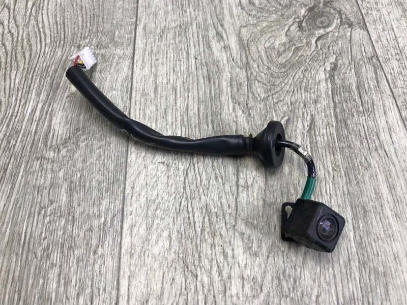Запчасть камера заднего вида MAZDA CX-5 (KE) 11-17 2016 Внедорожник 2.5 K015-67-RC0A Б/У Камера заднего вида MAZDA CX-5 (KE) 11-17 2016 Внедорожник 2.5 K015-67-RC0A Б/У