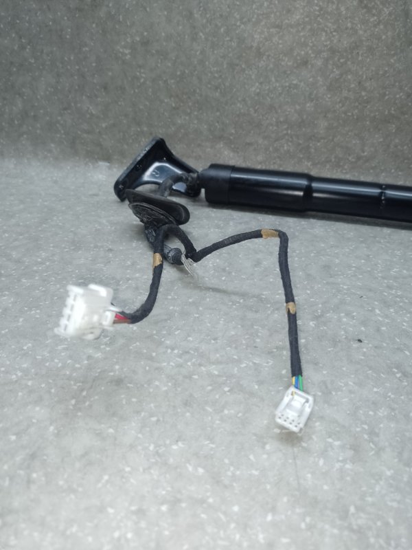 Привод открывания крышки багажника правый FX/QX70 S51 08-17 2011 3.5 VQ35HR