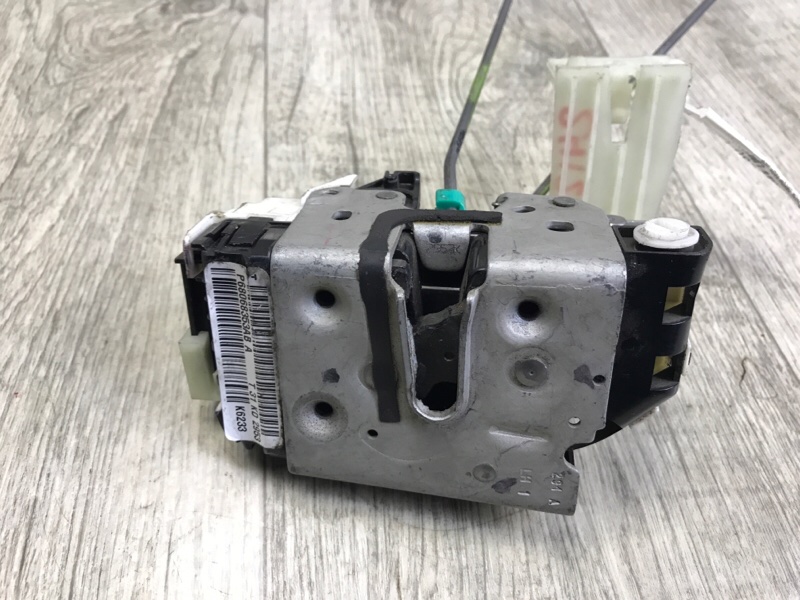 Замок двери задний левый COMPASS 06-16 2013 MK49 2.4 ED3 Замок двери задний левый COMPASS 06-16 2013 MK49 2.4 ED3