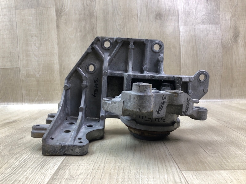 Подушка двигателя левая ROGUE 08-15 2010 2.5 QR25DE Подушка двигателя левая ROGUE 08-15 2010 2.5 QR25DE