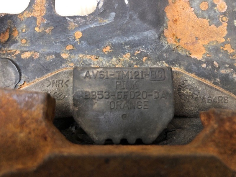 Подушка двигателя верхняя левая FOCUS 10-18 2014 2.0 C20HDEX