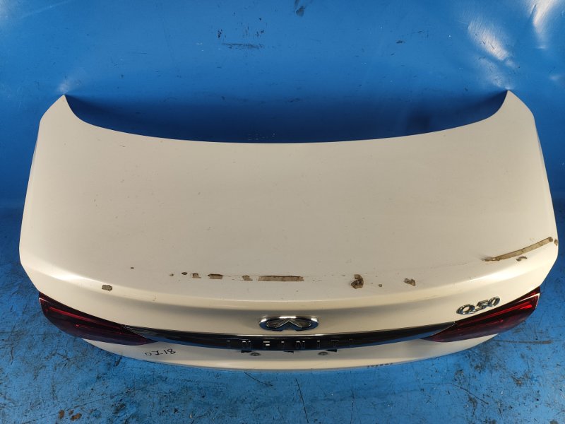 Крышка багажника Q50 20-