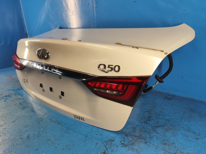 Крышка багажника INFINITI Q50 20-