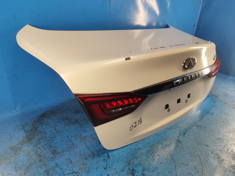 Крышка багажника Q50 20-