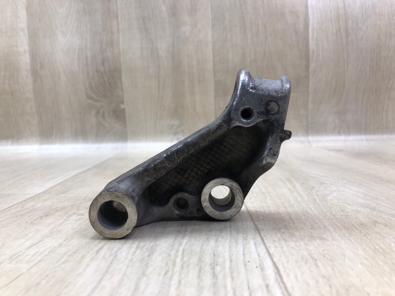 Кронштейн опоры двигателя HONDA ACCORD CU8 / TSX 08-14 2010 2.4 K24Z3 50620-TA0-A00 Б/У