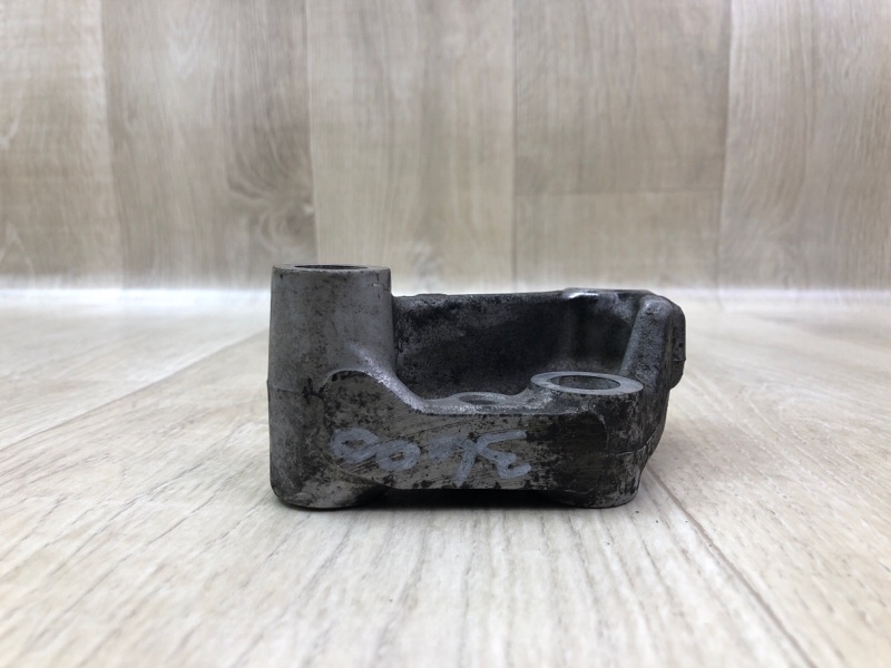 Кронштейн опоры двигателя ACCORD CU8 / TSX 08-14 2010 2.4 K24Z3