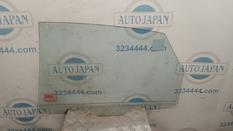 Стекло двери заднее правое 626 GE 91-97