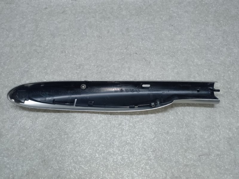 Заглушка рейлинга передняя правая INFINITI FX/QX70 S51 08-17 3.5 VQ35HR