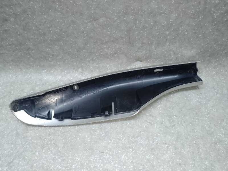 Заглушка рейлинга задняя левая INFINITI FX/QX70 S51 08-17 3.5 VQ35HR