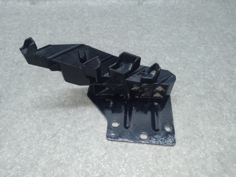 Кронштейн переднего бампера (под фарой) левый INFINITI FX/QX70 S51 08-17 3.5 VQ35HR