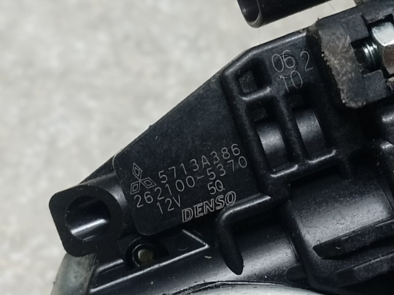 Стеклоподъемник передний правый OUTLANDER GF 12- 2013 2.4