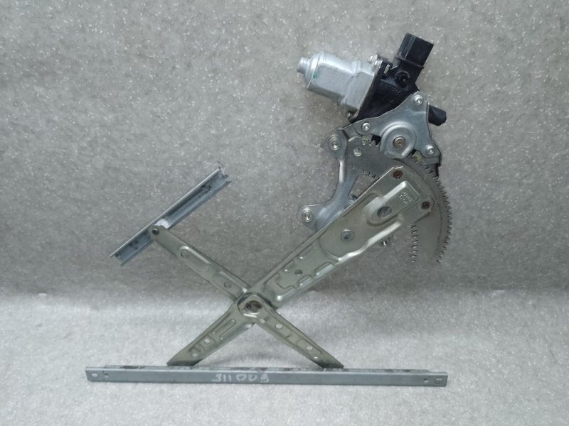 Стеклоподъемник задний правый OUTLANDER GF 12- 2013 2.4