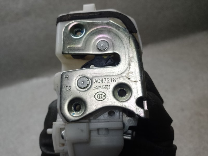 Замок двери задний правый OUTLANDER GF 12- 2013 2.4 Замок двери задний правый OUTLANDER GF 12- 2013 2.4