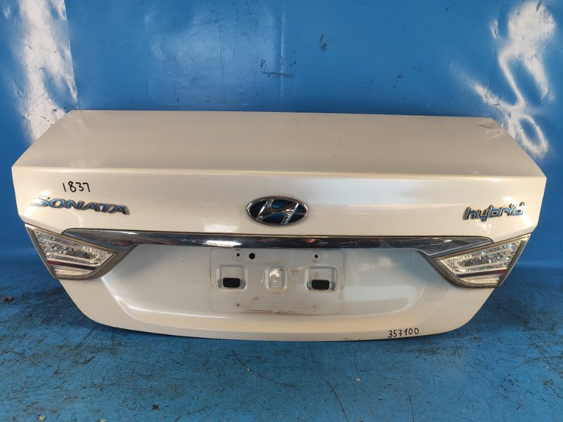 Крышка багажника HYUNDAI SONATA YF 10-14 2012 2.4 G4KK 69200-4R000 Б/У
