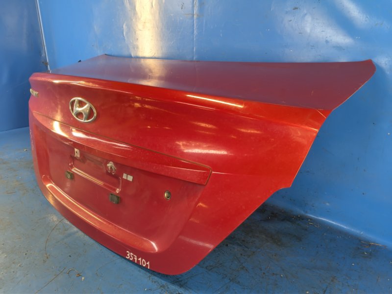 Крышка багажника HYUNDAI ACCENT RB 10- 1.6 G4FD