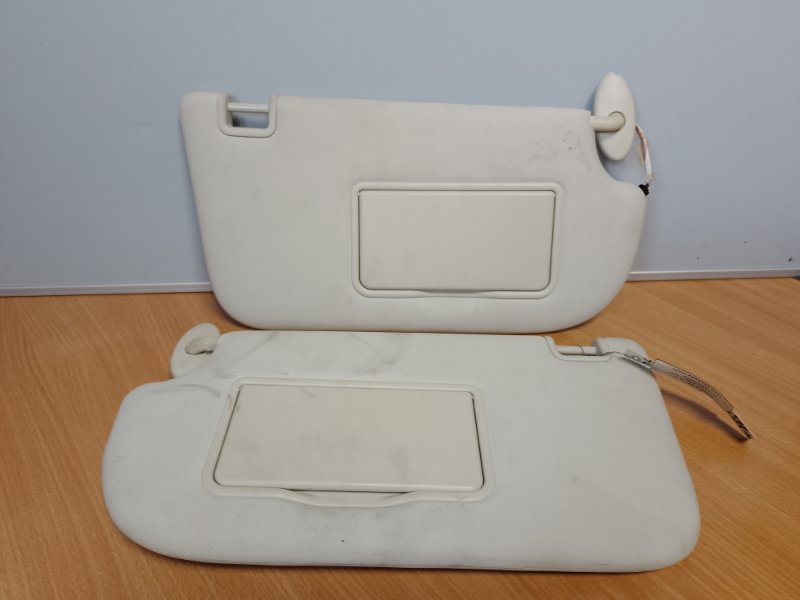 Козырек солнцезащитный FORD FOCUS 10-18 2014 Хетчбек 2.0 DM5Z-5804104-EC Б/У