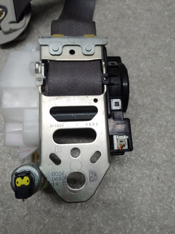 Ремень безопасности передний правый ES350 06-12 2006 3.5 2GR-FE