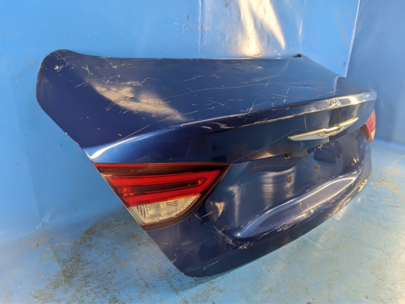 Крышка багажника CHRYSLER 200 14-16