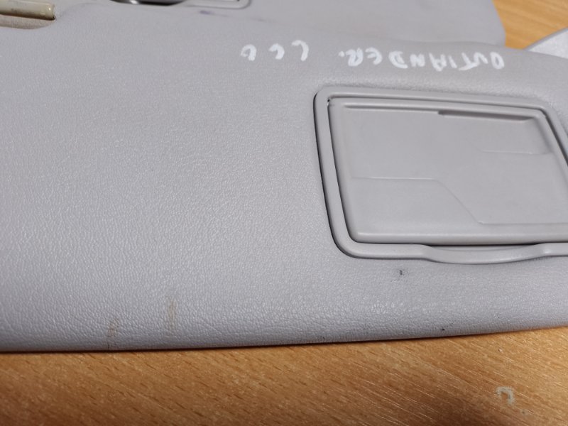 Козырек солнцезащитный OUTLANDER 03-07 2003 Внедорожник 2.4