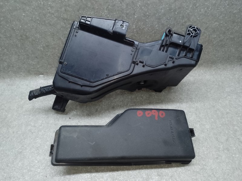 Блок предохранителей моторный отсек ES350 06-12 2006 3.5 2GR-FE